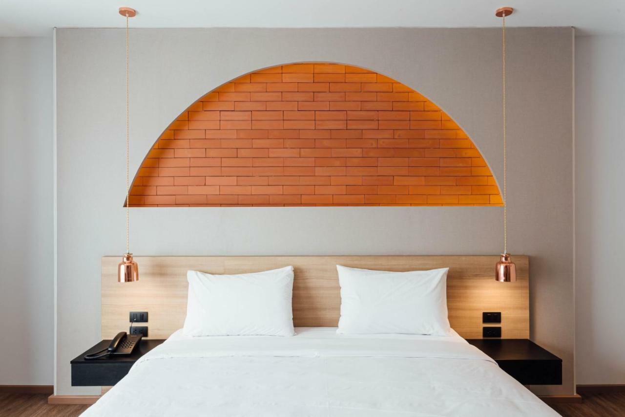 Clay Hotel Udonthani Exterior photo
